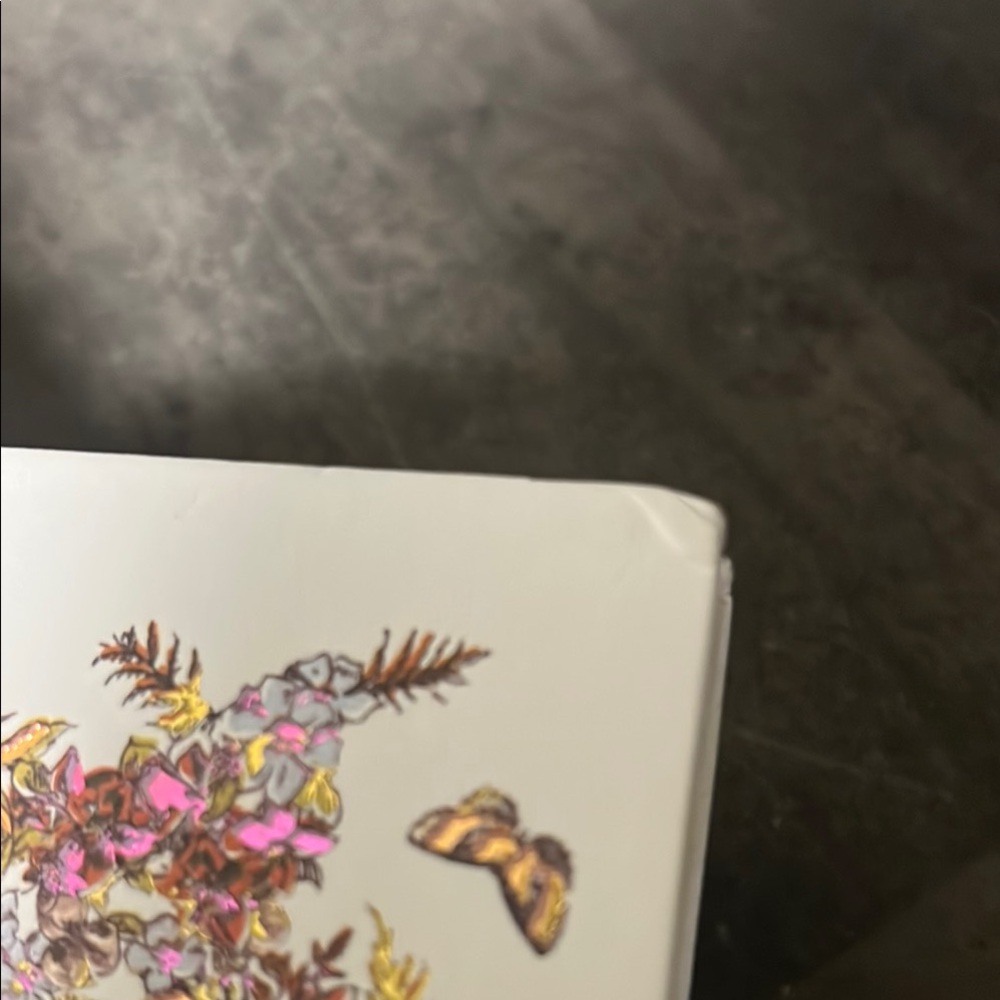 Christian Dior Floral Notebook with Green Band - Picture 5 of 8